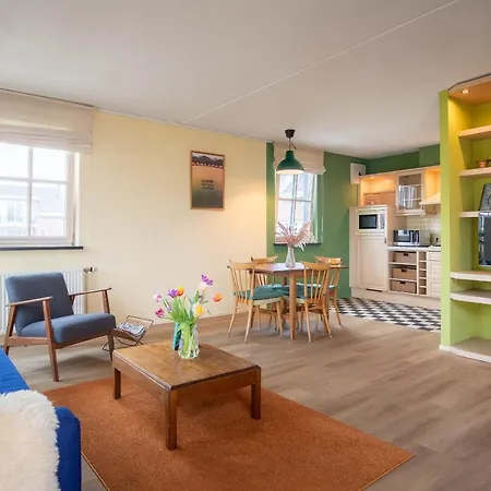 Hotel Nieuw Antiek 3*