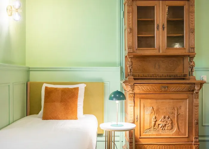 Nieuw Antiek 3* Helden