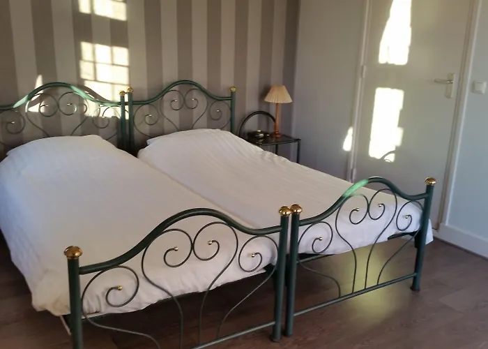 Hotel Nieuw Antiek Helden