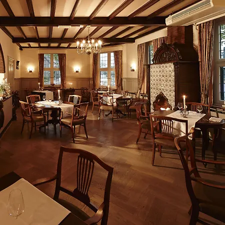 Hotel Nieuw Antiek Helden